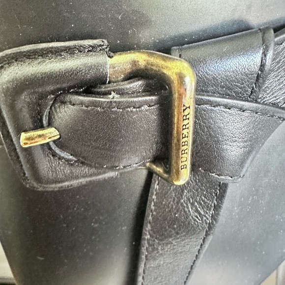 Burberry knee-high rubber rain boots. Equestrian style with brass buckle. Sz 7 - Picture 4 of 10